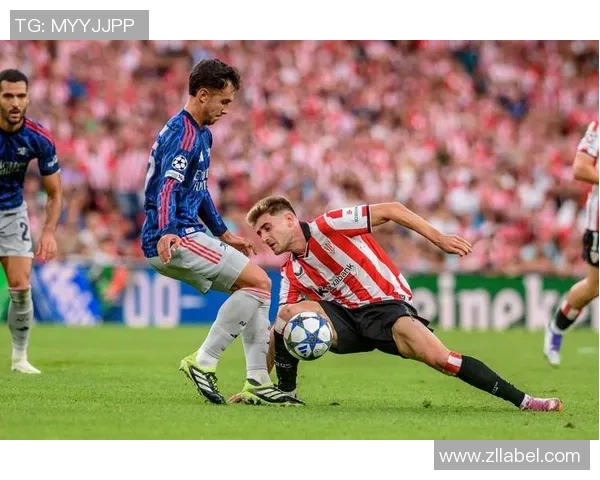 足球大帽技艺解析与实战应用提升球员竞技水平的关键技巧